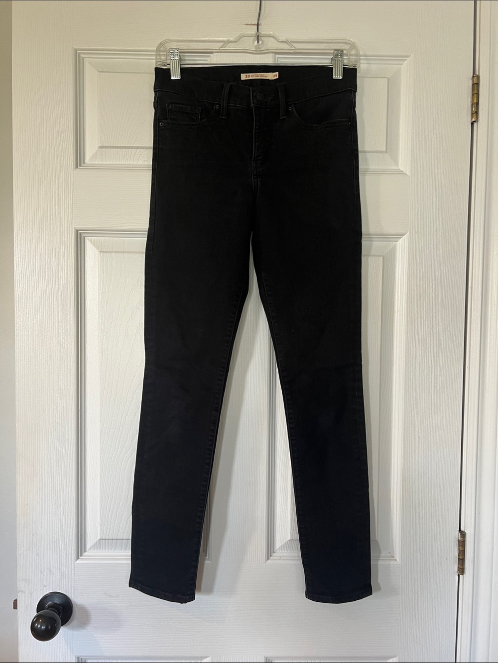 Levi's Women's Skinny Jeans in Black